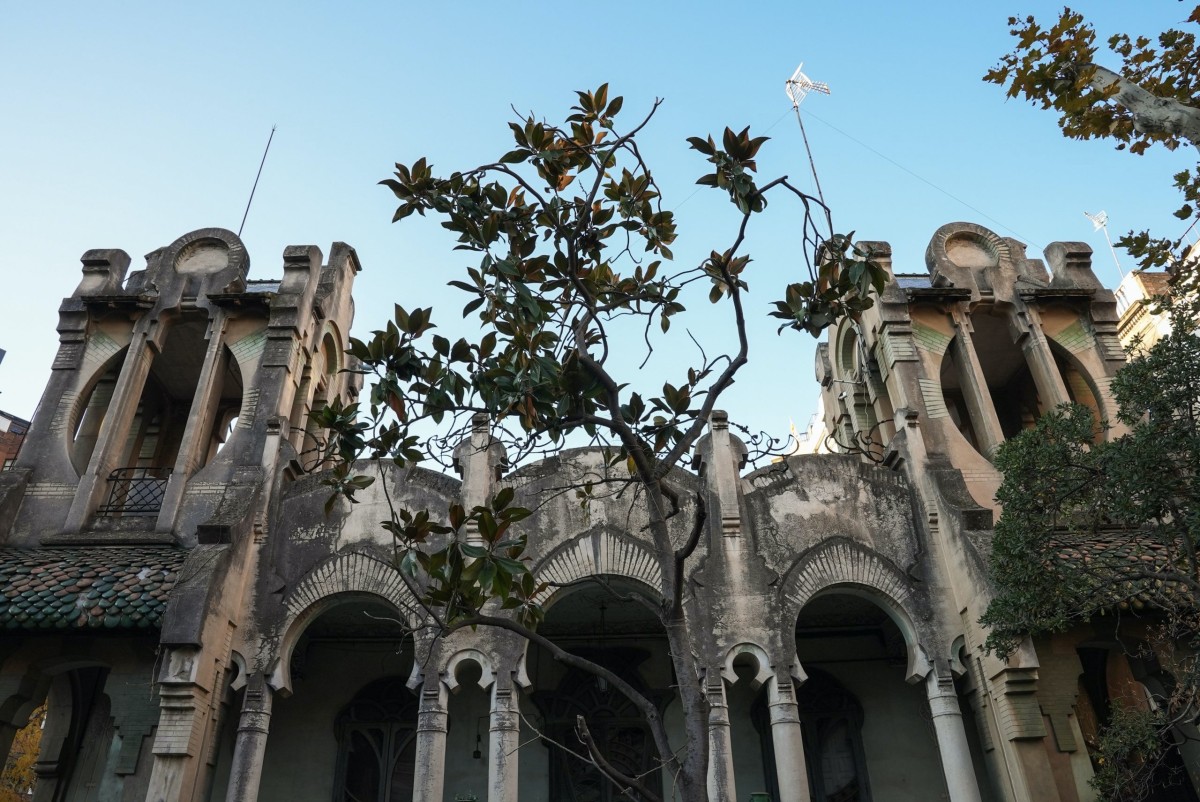 Barcelona compra la histórica Casa Tosquella por 1,2 millones (y que estuvo a la venta en idealista)