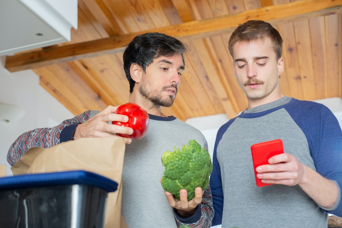 ¿Las verduras crecen en el huerto? En Japón se hacen en las fábricas