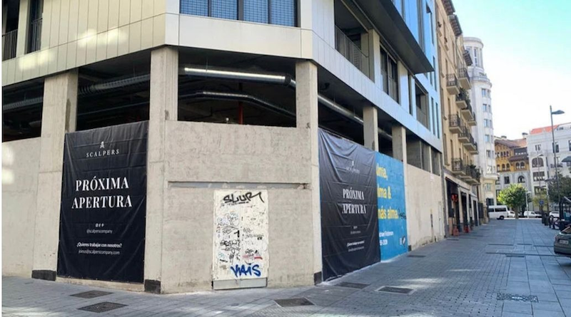 La firma sevillana de moda Scalpers se muda junto a Zara en el ‘prime’ de Pamplona