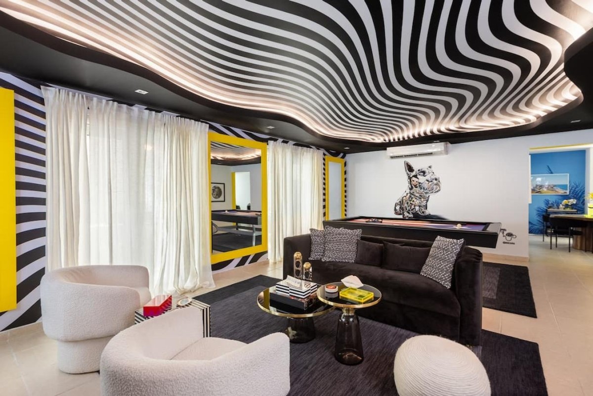 5_daddy_yankee_airbnb-ka2f-1349