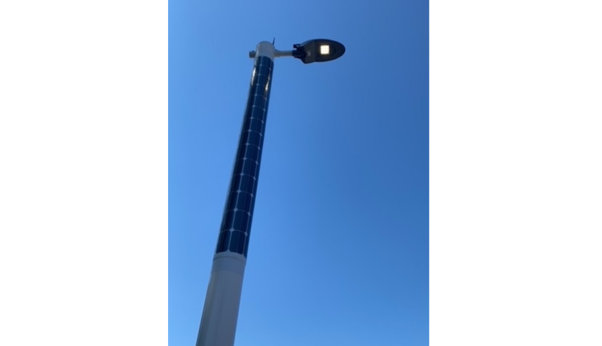 Llega la primera farola que funciona sólo con energía solar