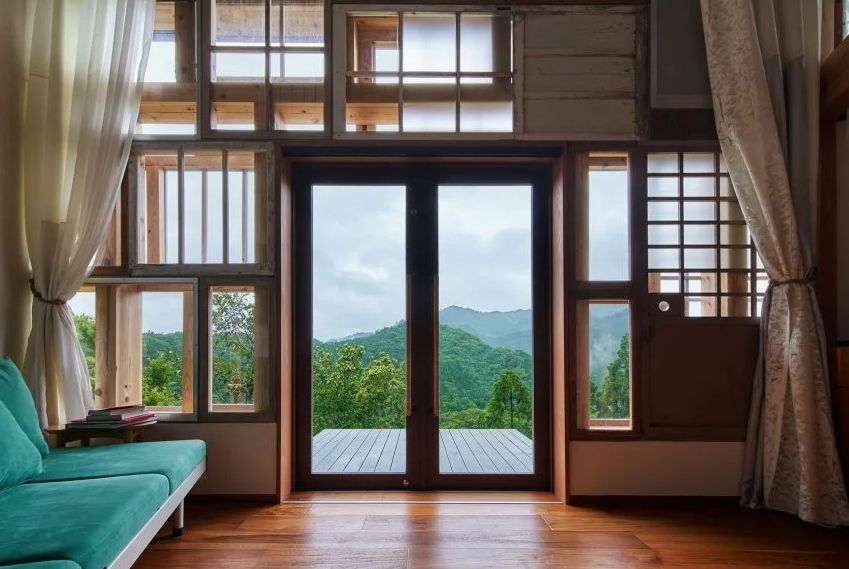 Con vistas al exterior
