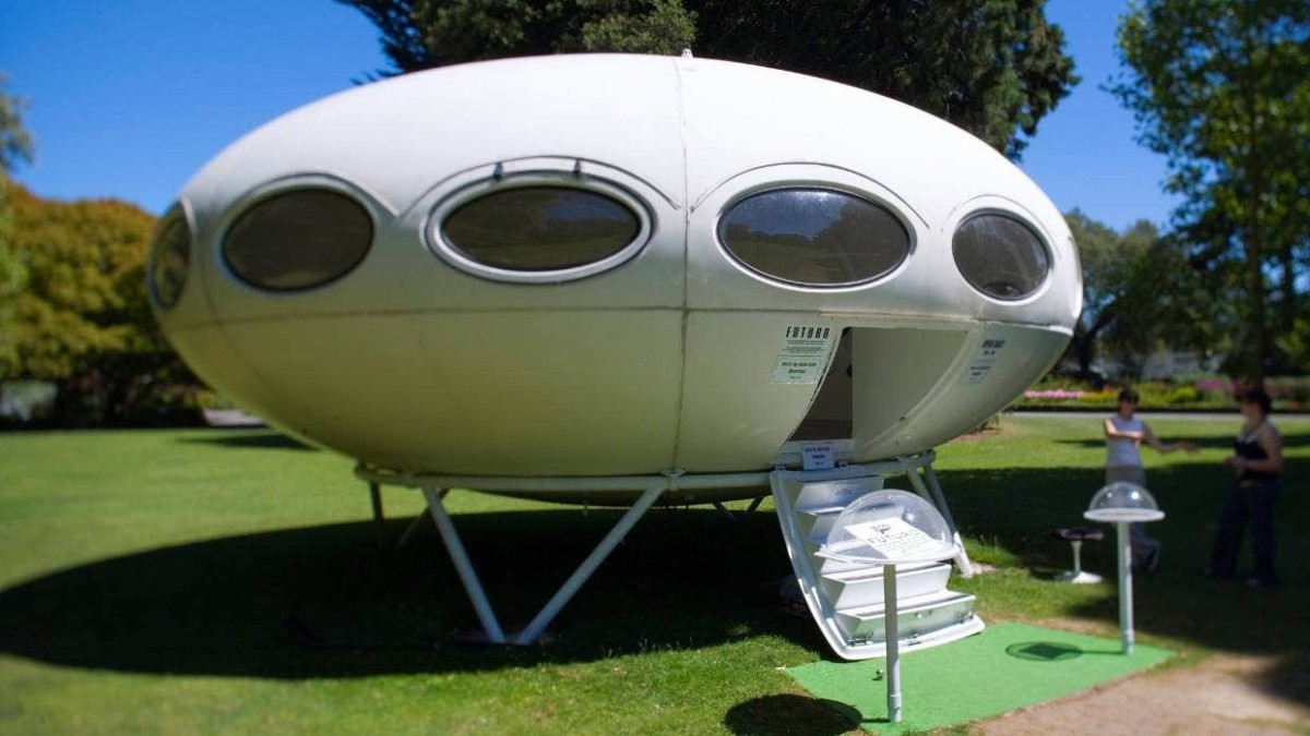 La casa prefabricada con forma de OVNI que triunfó en los años 70