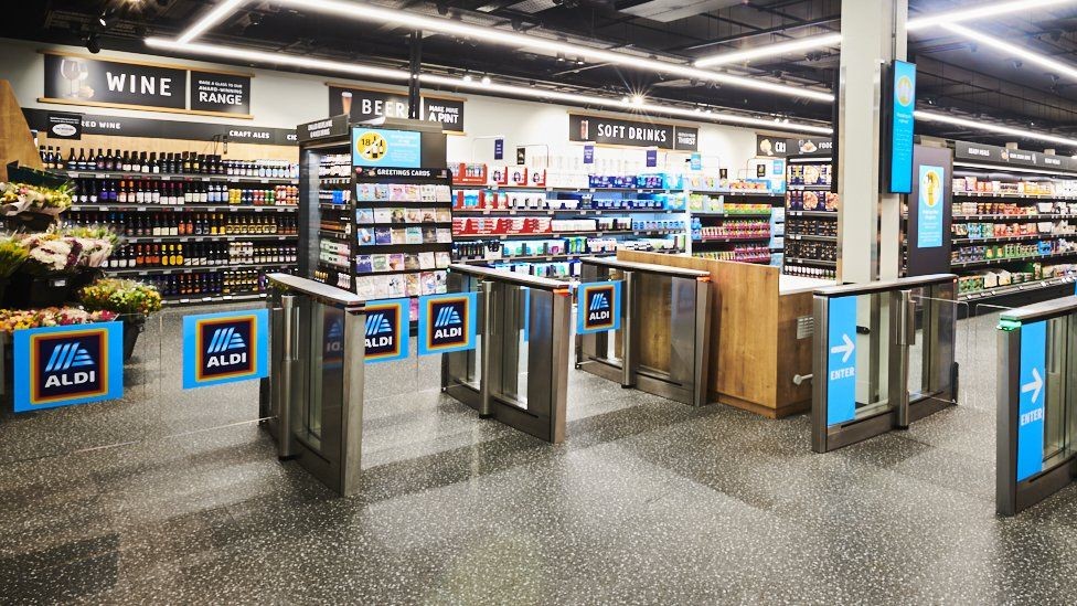 Aldi, tras los pasos de Amazon y Carrefour: abre una tienda automatizada sin cajeros en Londres