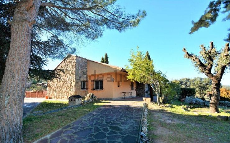 La vivienda principal tiene más de 200 m2