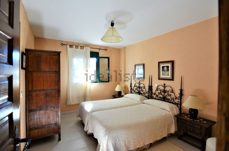 Solo la vivienda principal tiene cuatro habitaciones