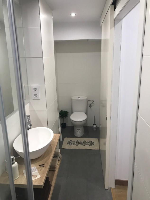 Brickbro, reforma local carrer Morales