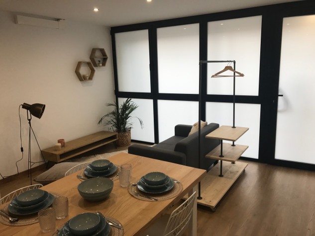 Brickbro, reforma local carrer Morales