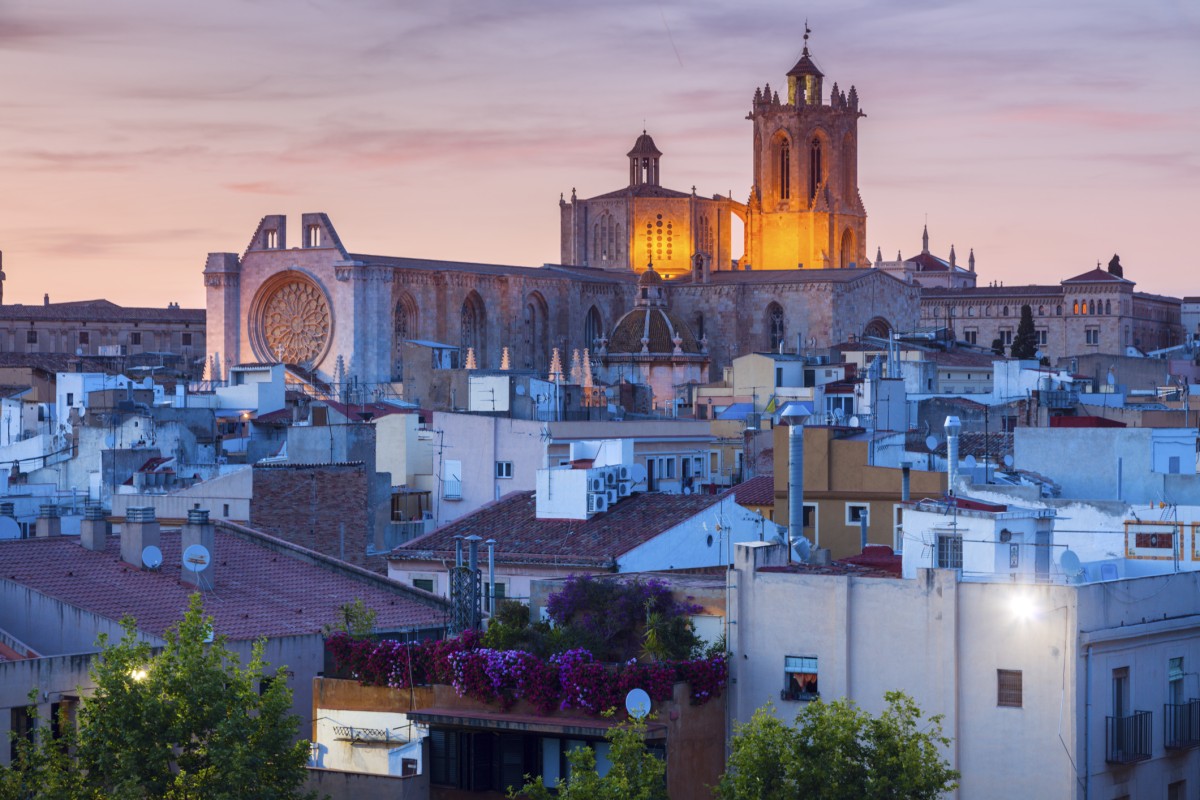 Catedral de Santa María en el barrio de la Part Alta