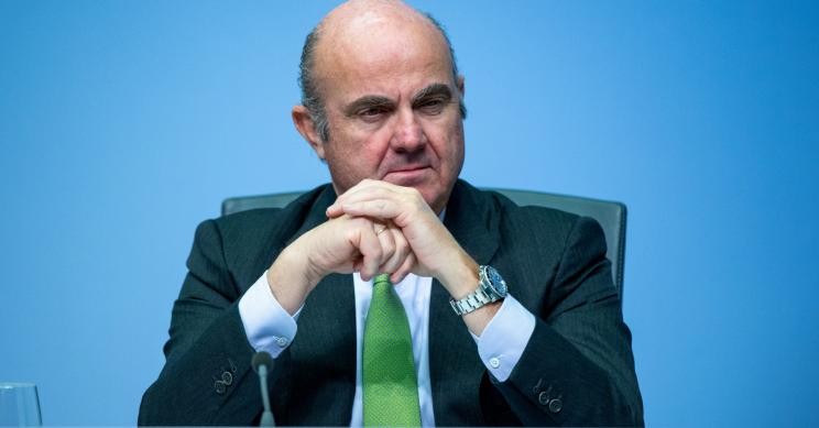 Guindos descarta la burbuja inmobiliaria en España