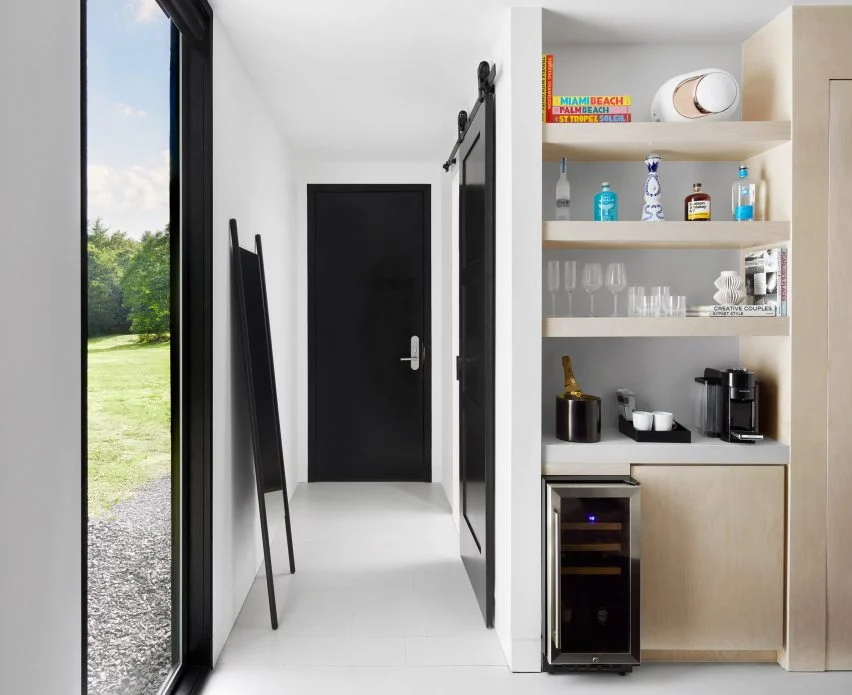 Un rincón para preparar café, un refresco o un cóctel