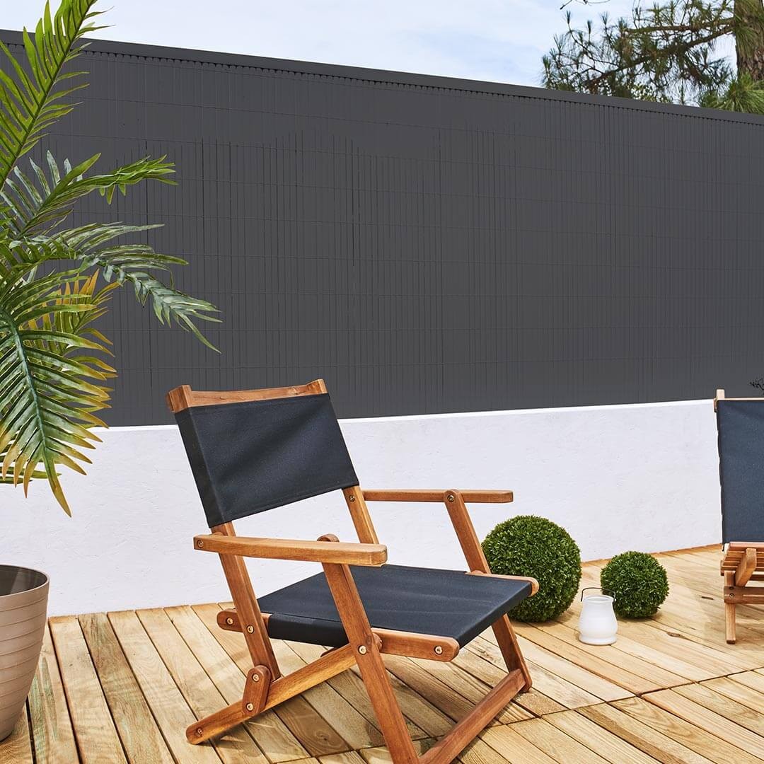 El cañizo es una forma barata de cerrar la terraza