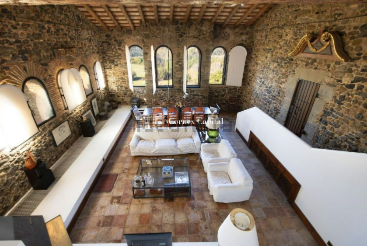 Salón Castillo de Foixá