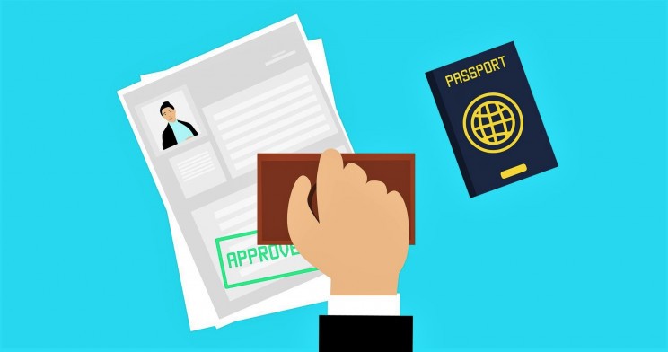 España no concederá 'golden visa' a los rusos por la guerra en Ucrania