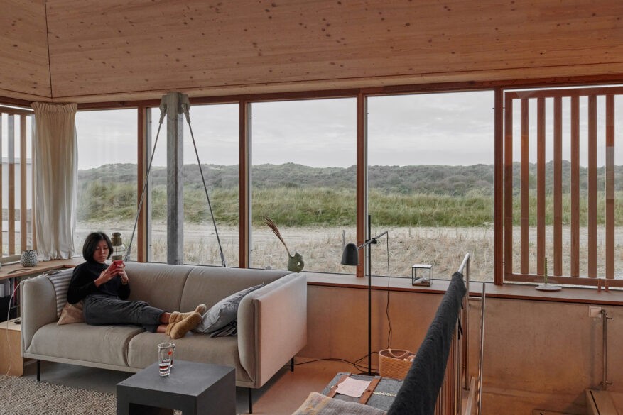 Salón House in the Dunes