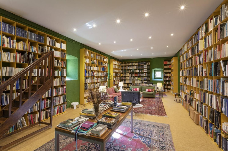 Una gran biblioteca en casa