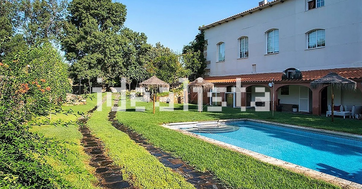 Hotel en venta en Sierra de Gata