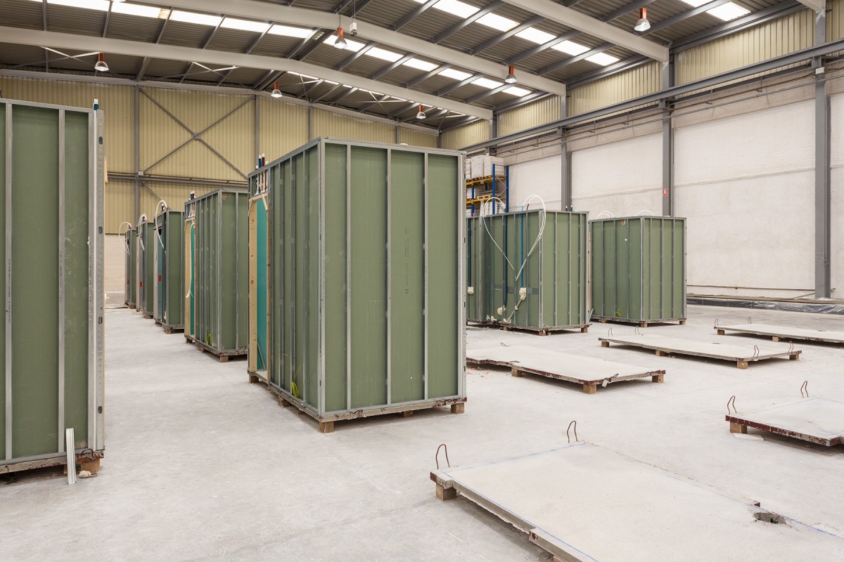 Lignum Tech (Vía Ágora) abre una nueva fábrica de baños industrializados