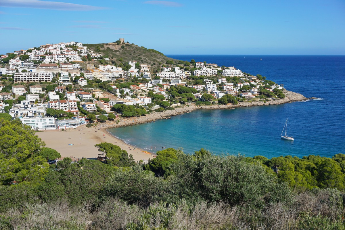 Cala Montgó, bahía de l'Escala, Alt Empordà