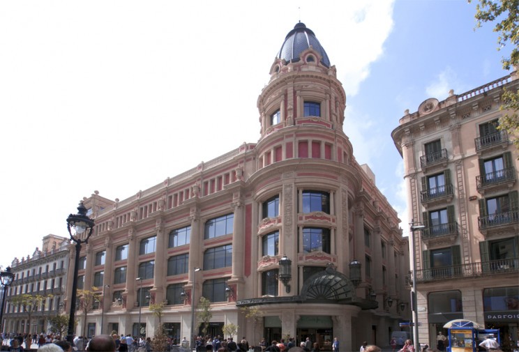 El Corte Inglés ingresará más de 400 millones por la venta de dos activos ‘prime’ en Madrid y Barcelona