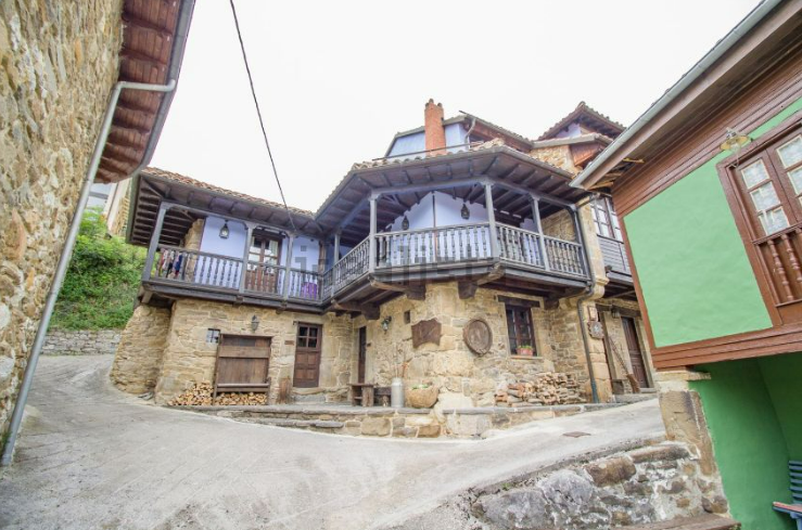 Vivir en la España vaciada: estas CCAA te premian en el IRPF