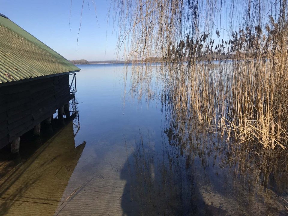casa sobre lago House Wustrow