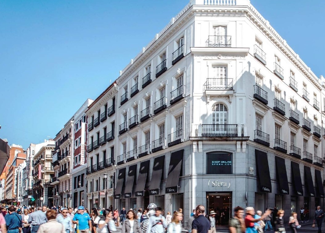 Mutualidad de la Abogacía compra un edificio de El Corte Inglés en la calle Preciados de Madrid