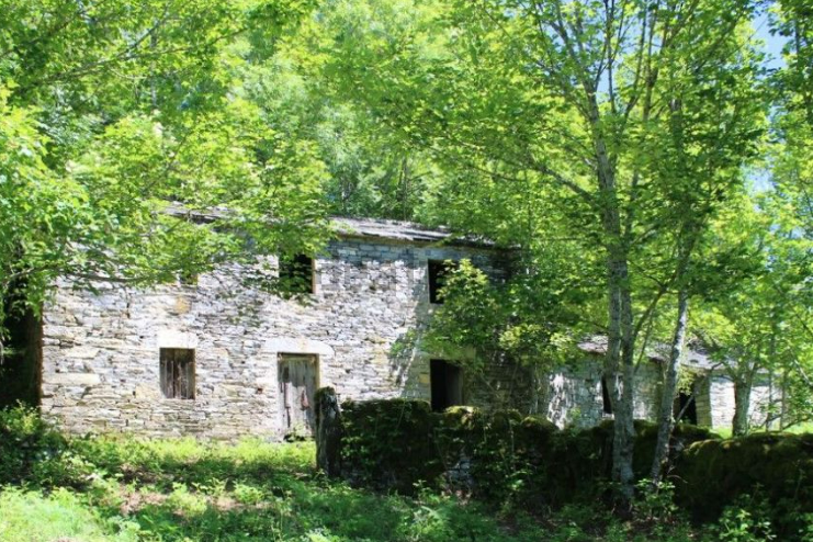Edificio a reformar en Galicia