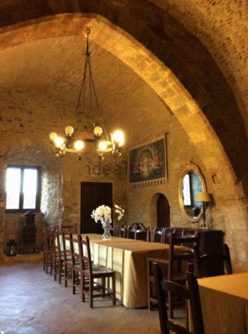 Mesa del comedor del castillo