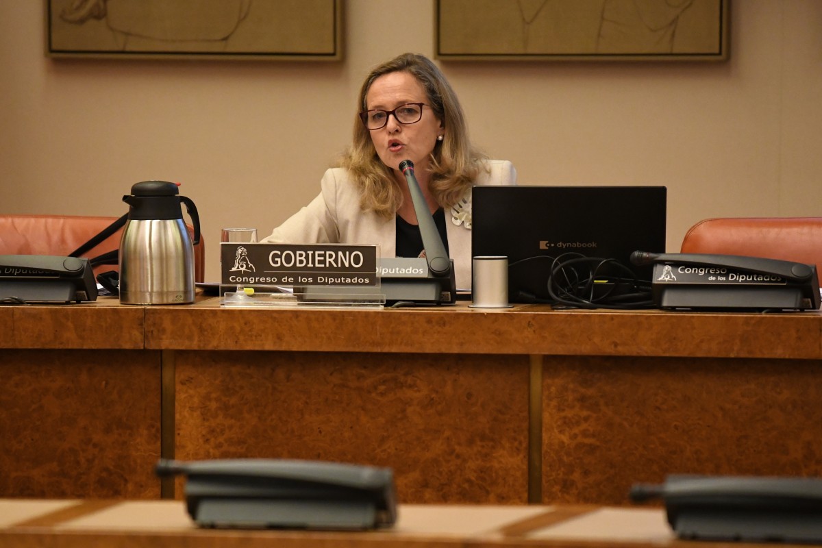 El Gobierno estudia crear un fondo de inversiones para CCAA financiado con créditos del Plan de Recuperación