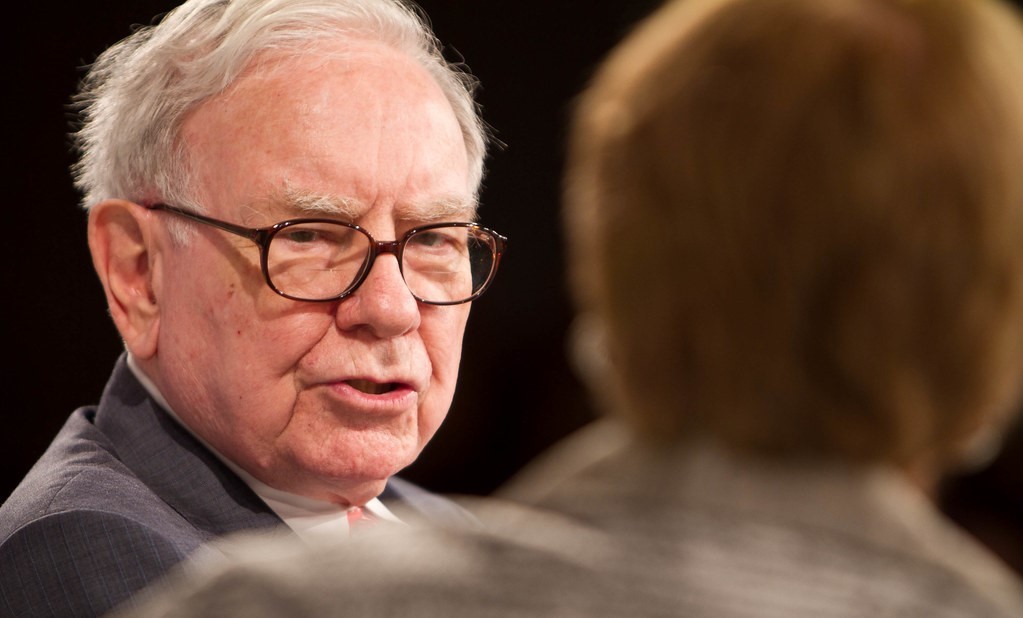 claves para identificar a un líder según Warren Buffett