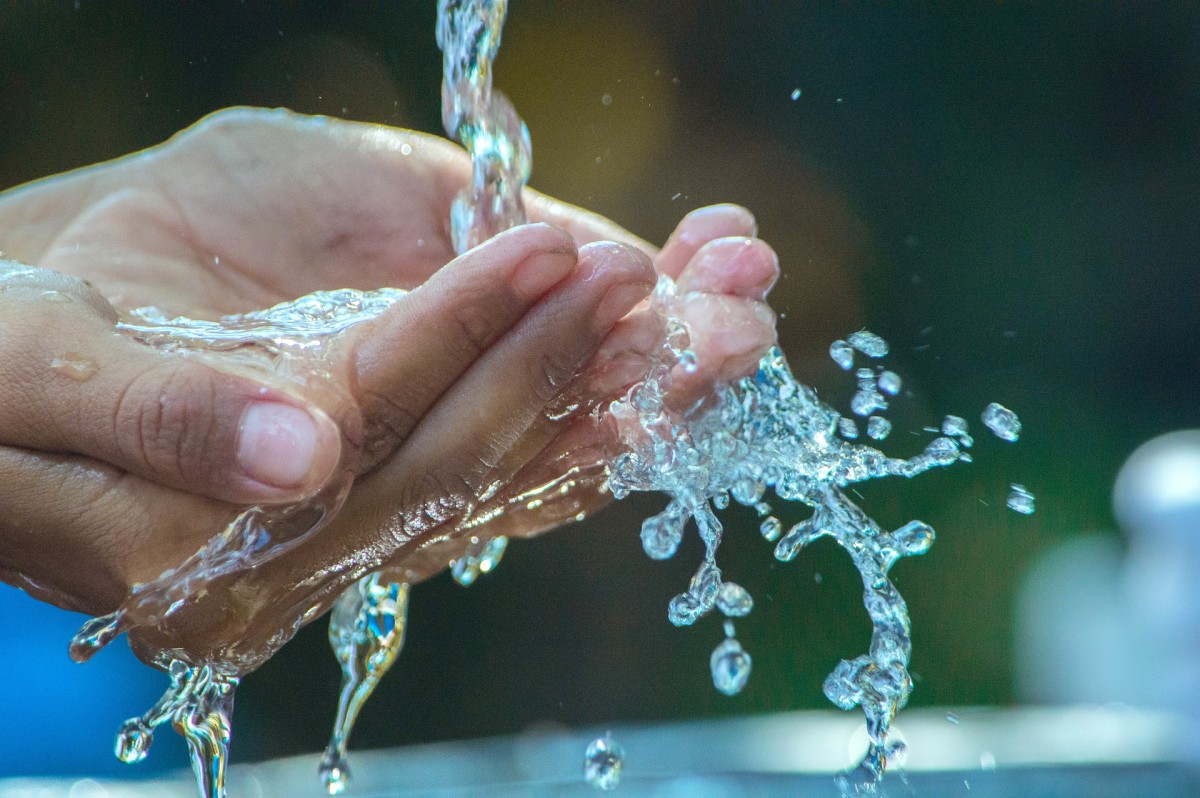 combatir el calor refrescándose
