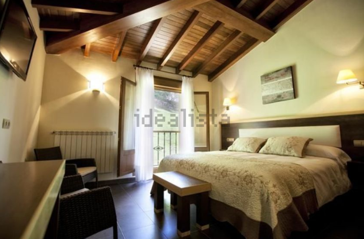 El hotel cuenta con un total de 29 habitaciones con baño