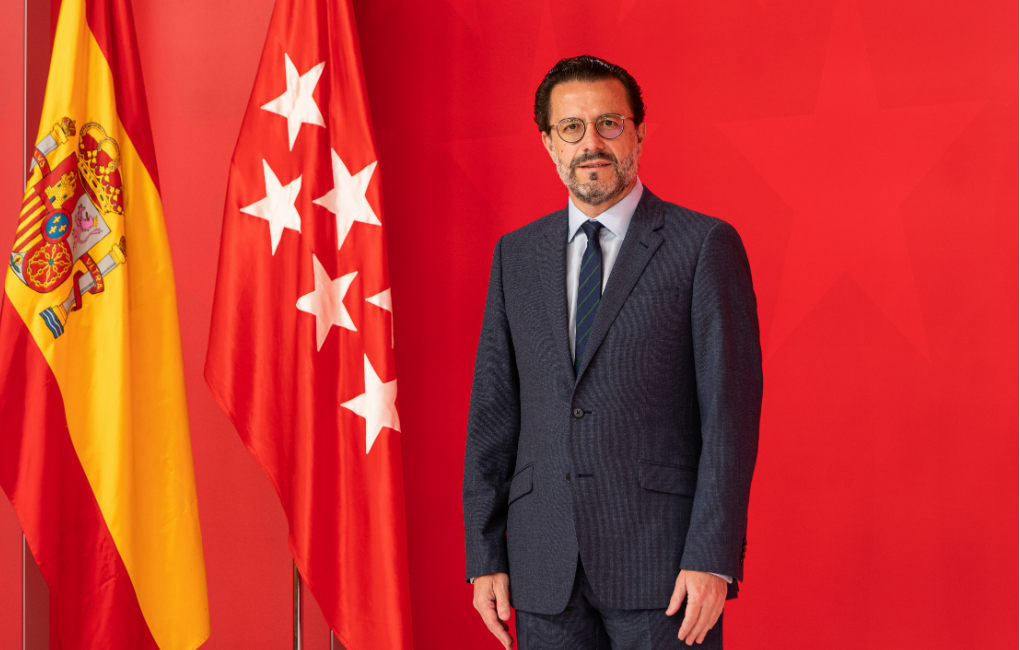 Aprobada la ley que permite a los empresarios trabajar sin licencia adicional en Madrid