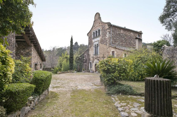 Masía en venta en Girona