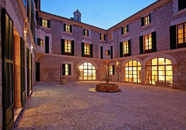 Der Innenhof des Hotels
