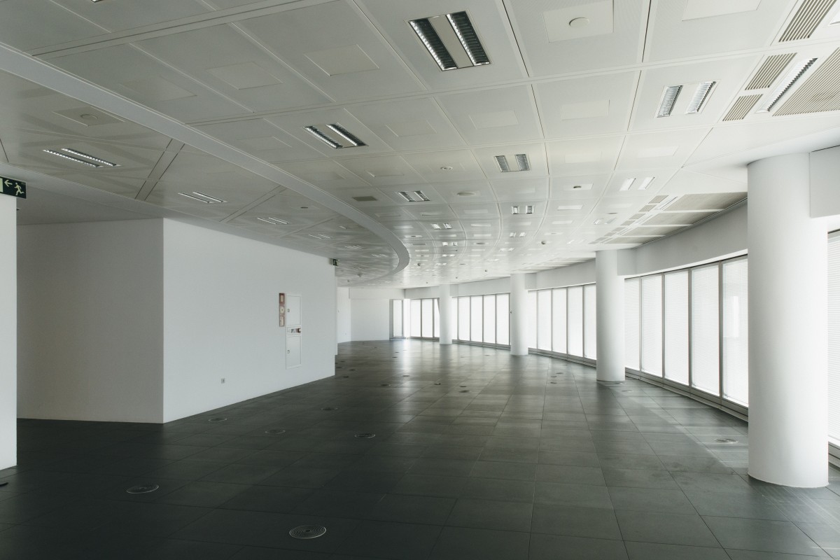 JLL y Savills comercializan los espacios