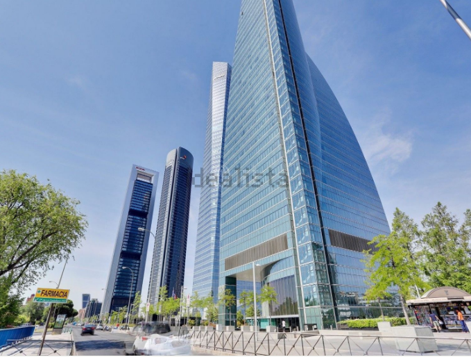 Torre Emperador busca a sus últimos inquilinos: oficinas, ocio y deporte desde 28 euros el m2