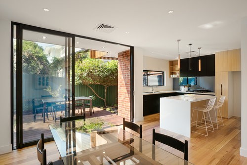 Comedor con cocina abierta Alphington