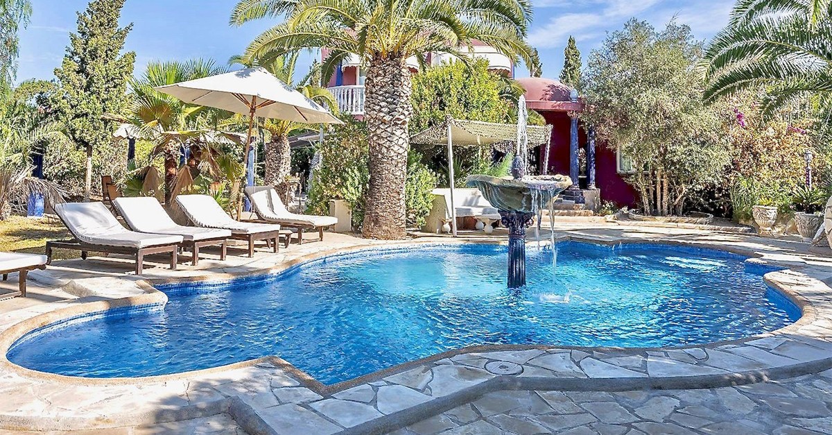 Una exclusiva villa de estilo árabe con licencia turística en Ibiza, por 3,5 millones