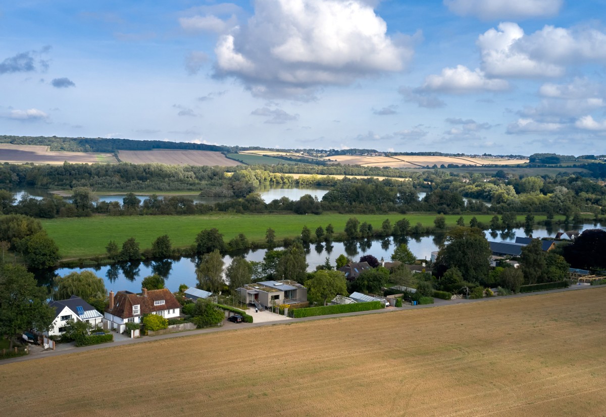 La March House forma parte de una hilera de casas junto al Támesis