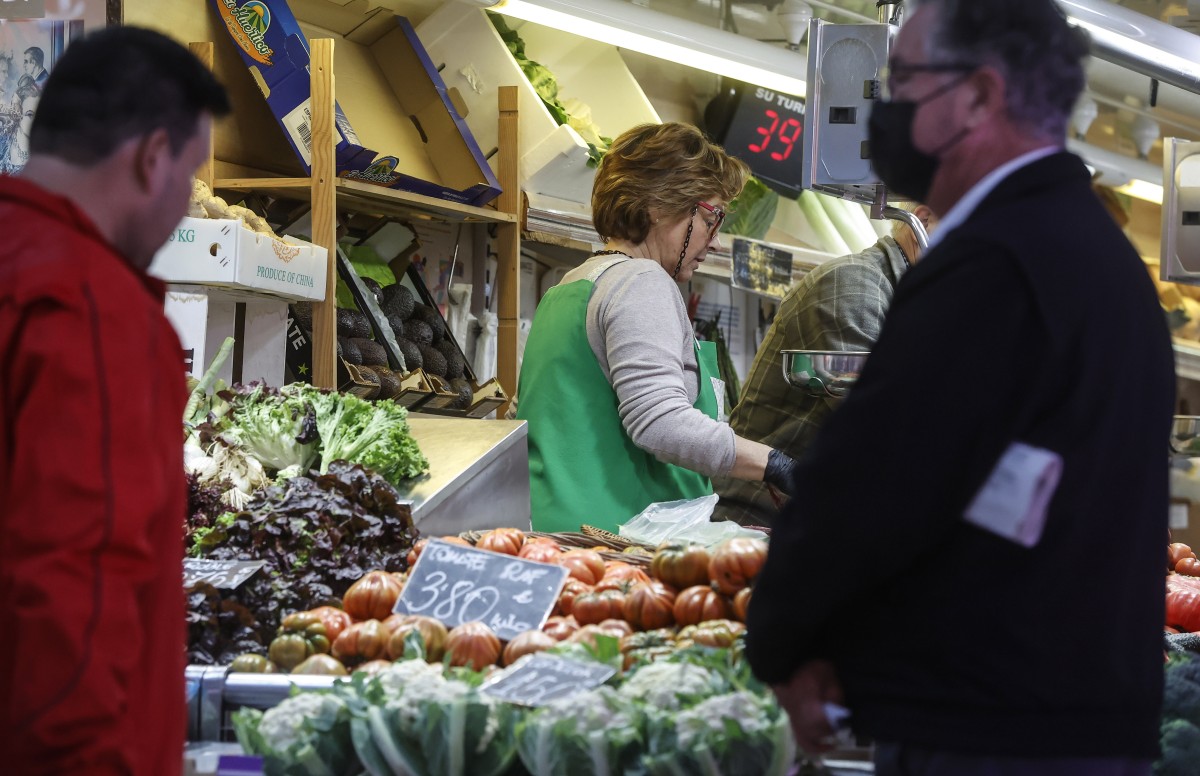 Cinco CCAA crecerán en 2023 por encima de la media nacional, según BBVA Research