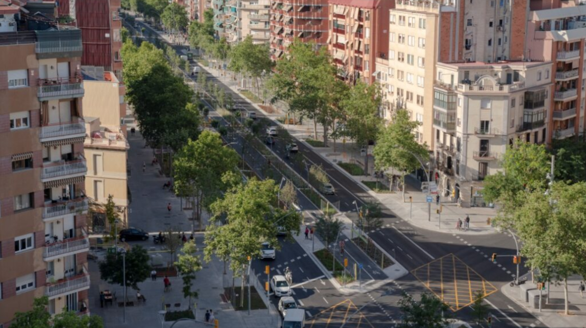 Barcelona invierte casi 5 millones en la compra de 25 pisos de protección oficial