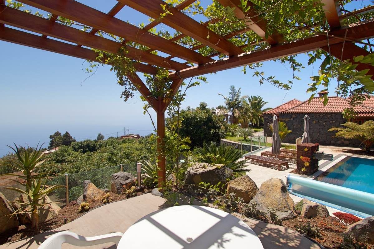 Moradia de luxo com 5 quartos à venda em Tenerife