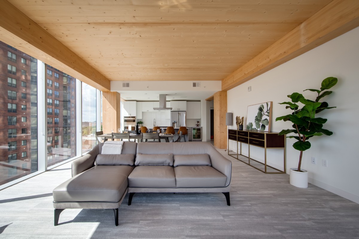 Ascend tiene 25 platas y más de 86 metros de altura