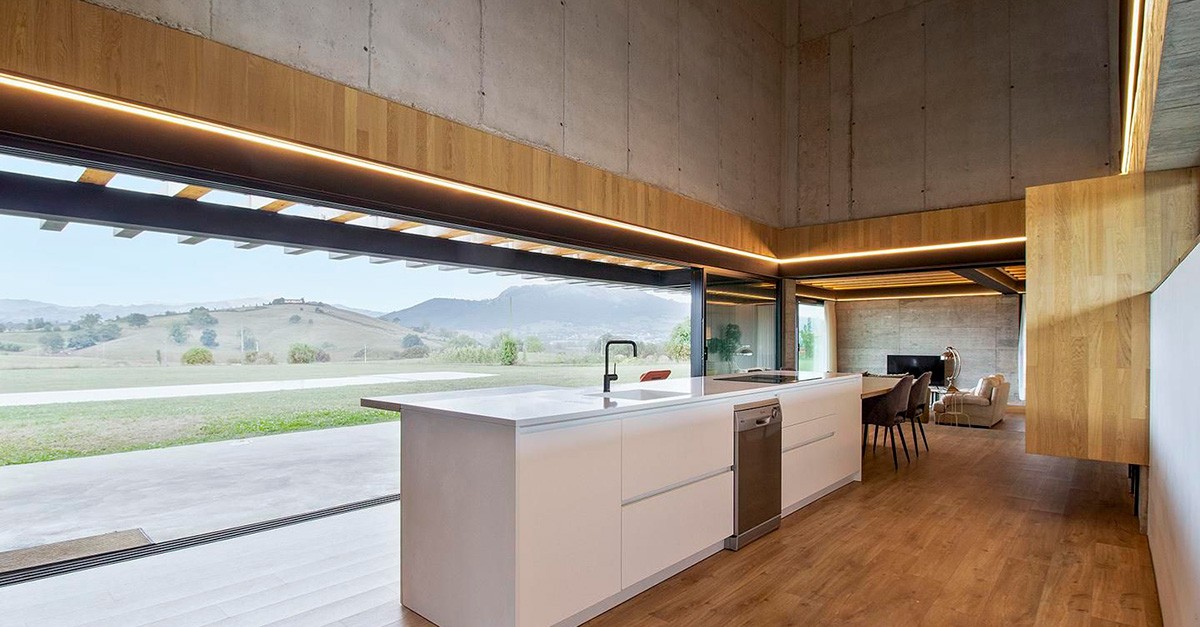 Este chalet de diseño singular en Cantabria se vende por 1,3 millones