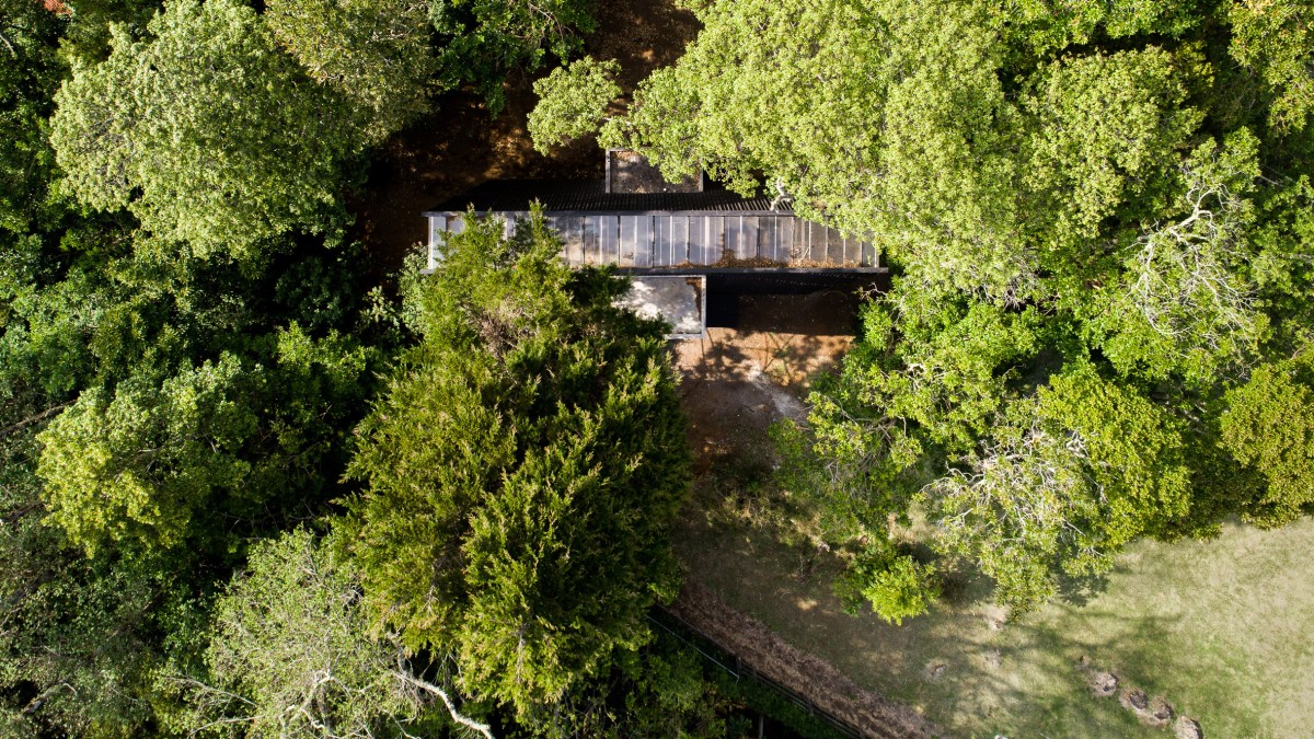Desde una vista cenital se observa perfectamente la claraboya.