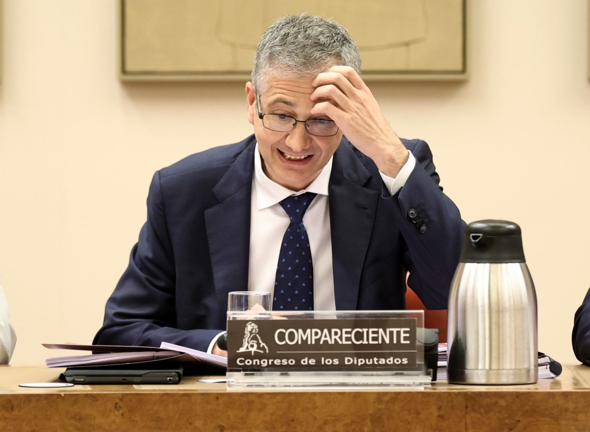 De Cos pide un pacto de rentas ante la inflación que incluya a pensionistas y funcionarios