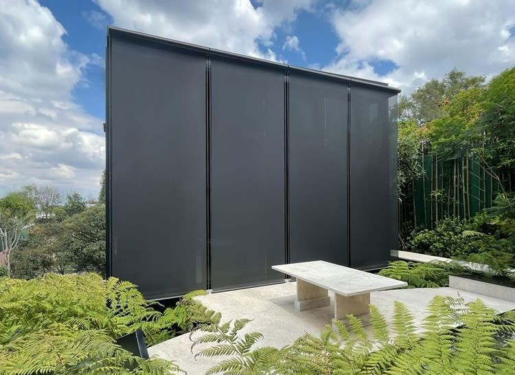 Es una casa prefabricada de aluminio