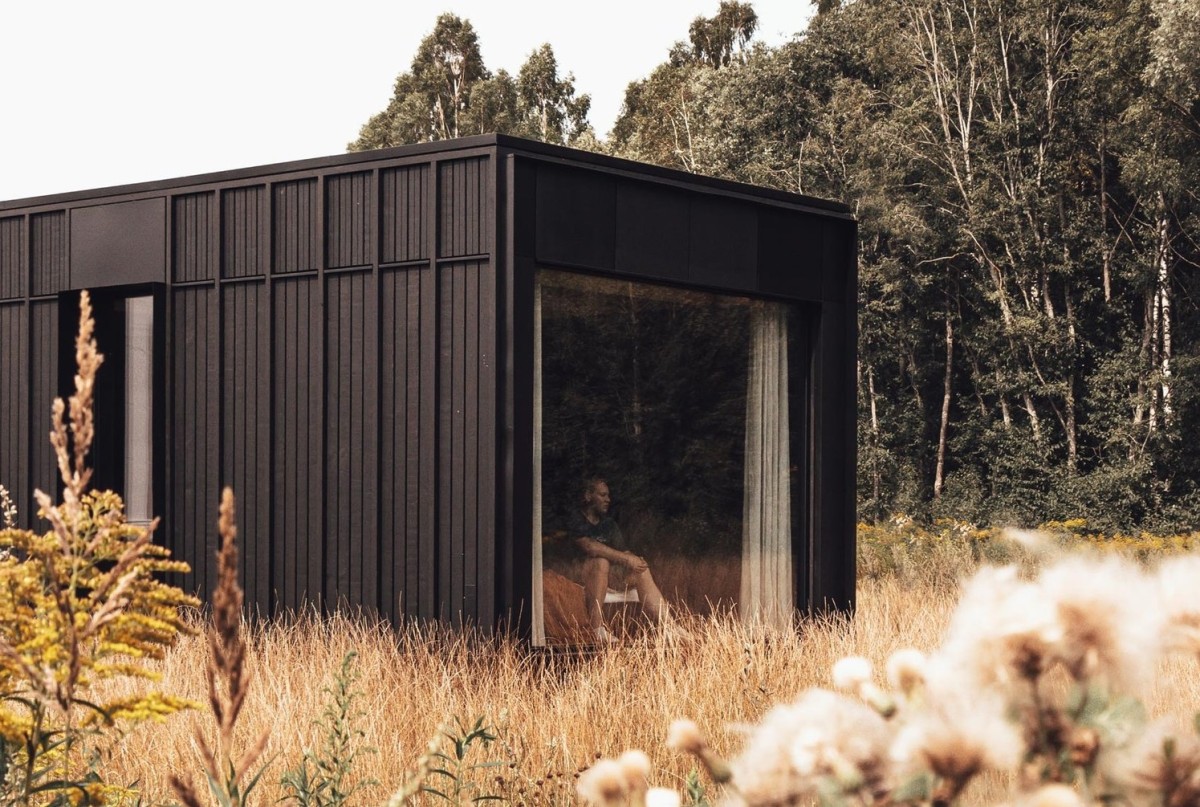 Estas cabañas prefabricadas de lujo se instalan en cualquier lugar y ofrecen un turismo diferente 